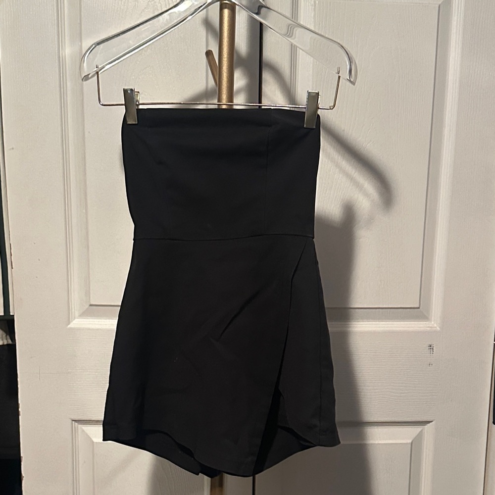 Black 'Polly' Strapless Romper